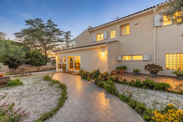 Casa-chalet en Venta en San Antonio de Benagéber