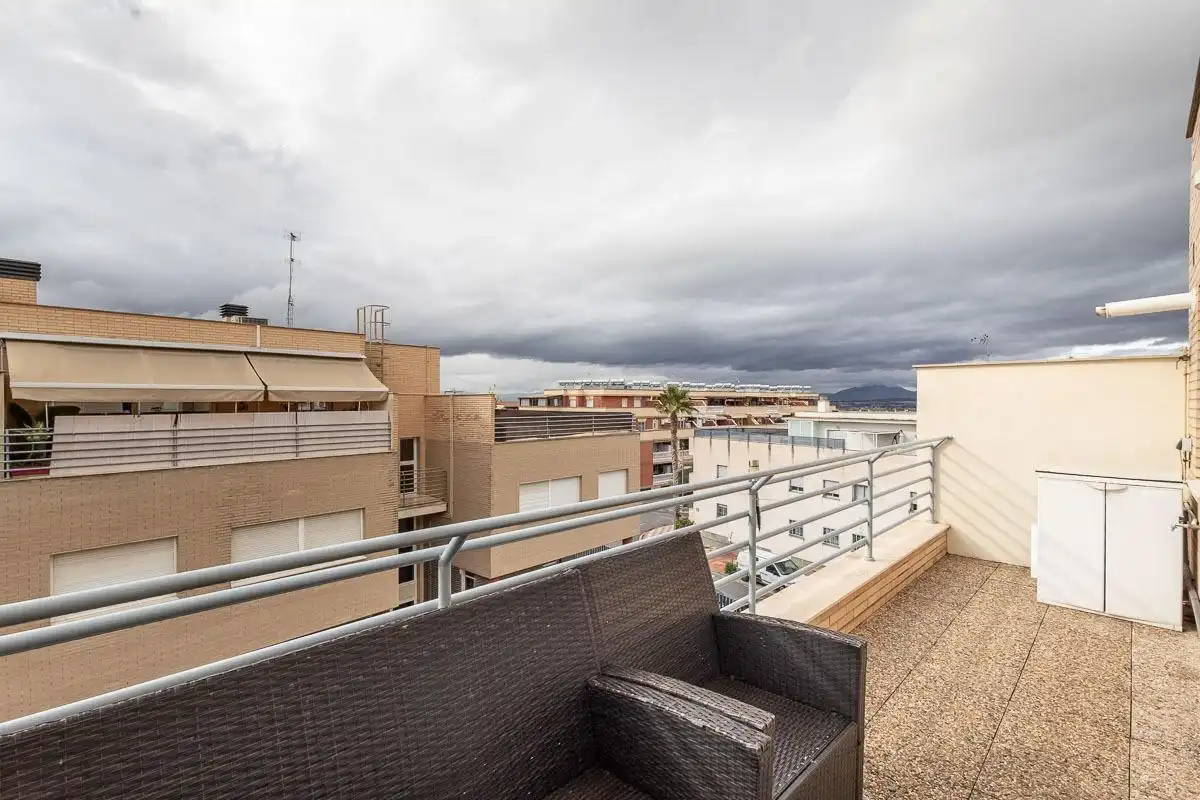 Terrace of Attic for rent in Churriana de la Vega  with Air Conditioner, Heating and Terrace