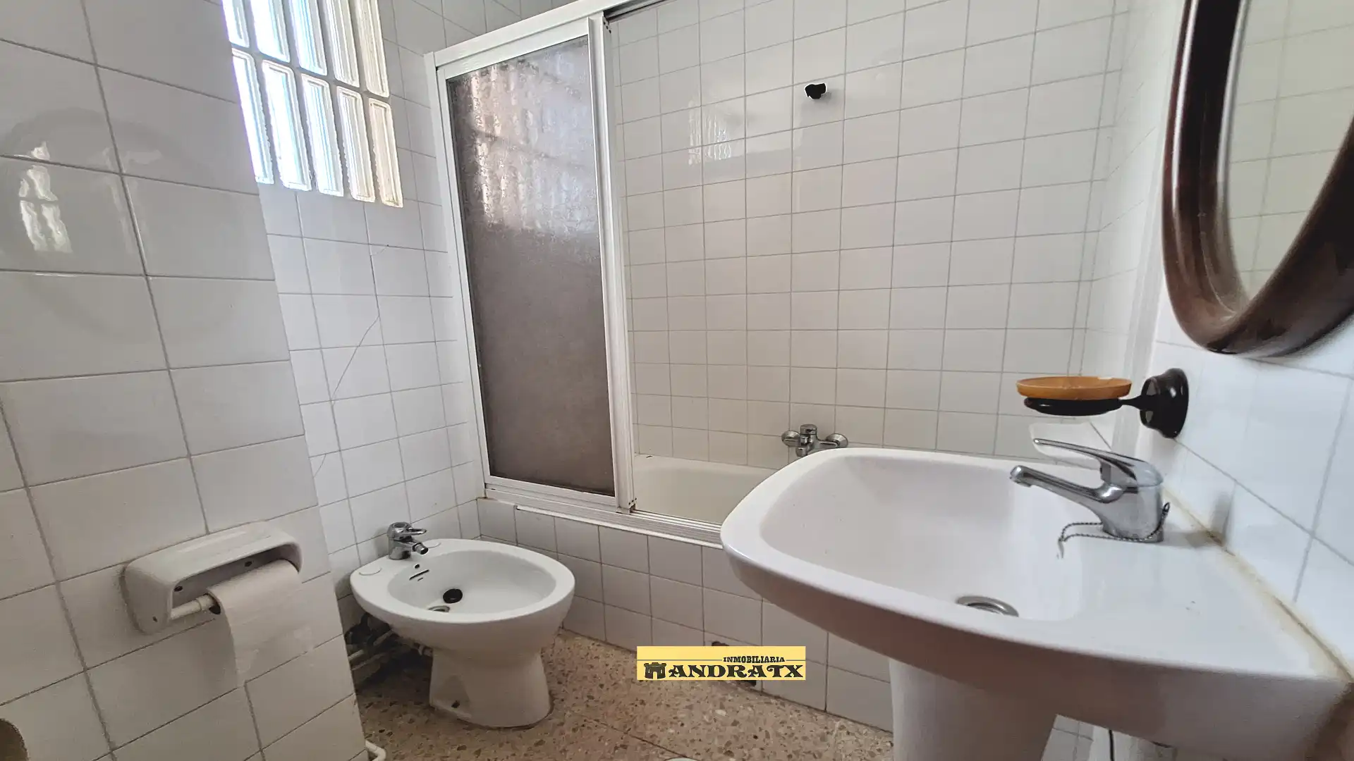 Bathroom of Flat for sale in Ferrol  with Heating and Storage room