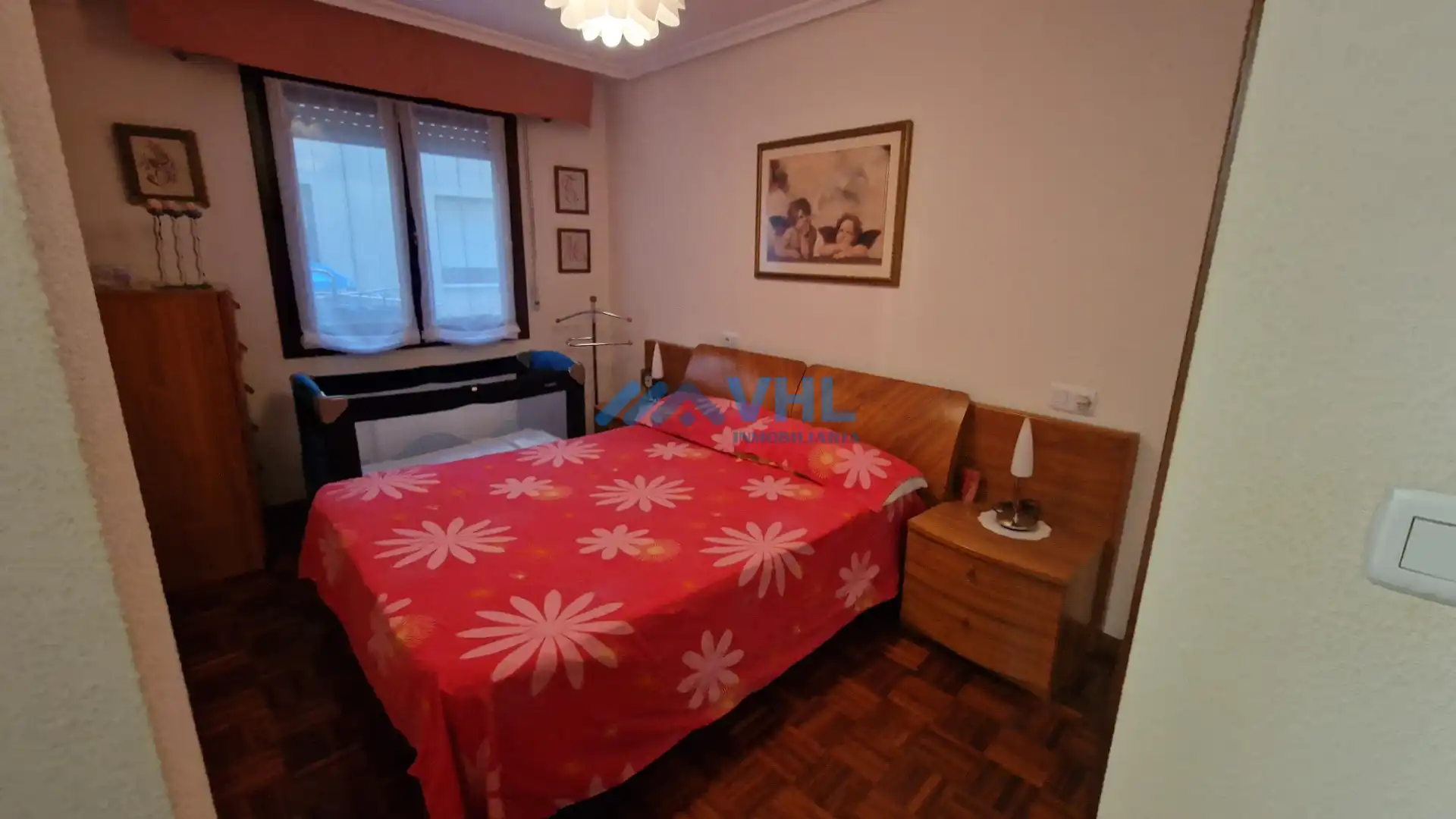 Flat for rent in Calle Leonardo Rucabado, Centro
