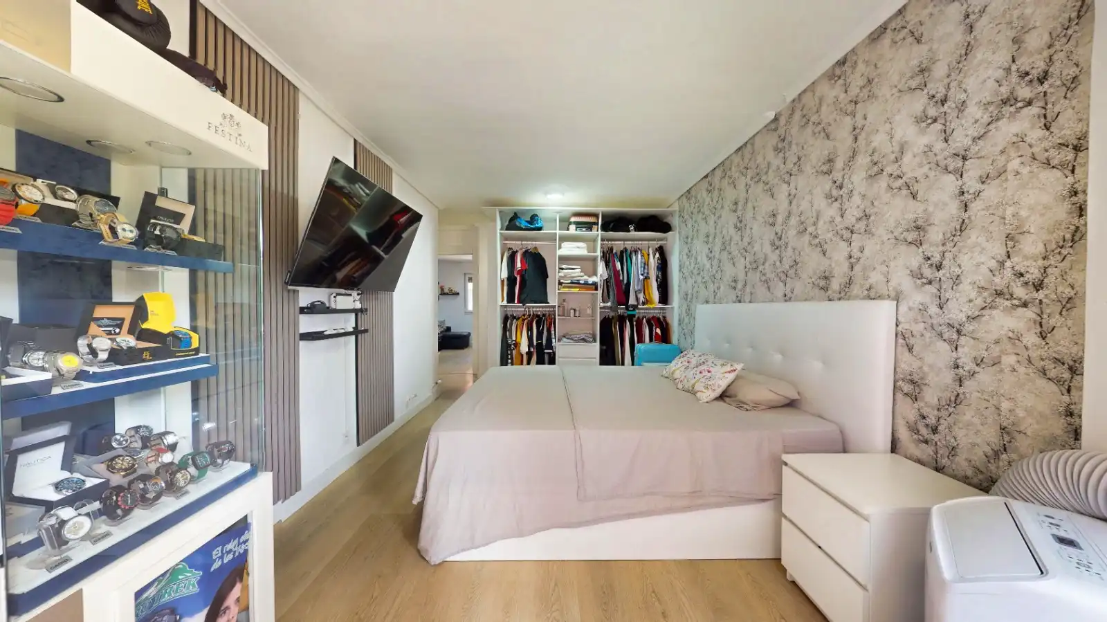 Bedroom of Flat for sale in Bilbao   with Heating