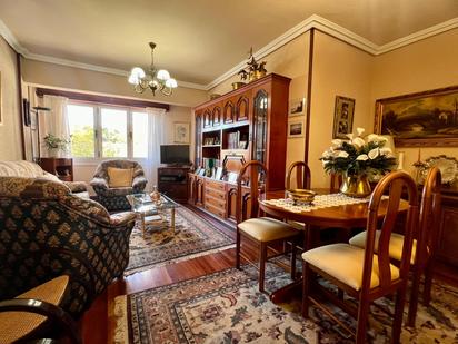 Living room of Flat for sale in Andoain  with Heating, Parquet flooring and Furnished