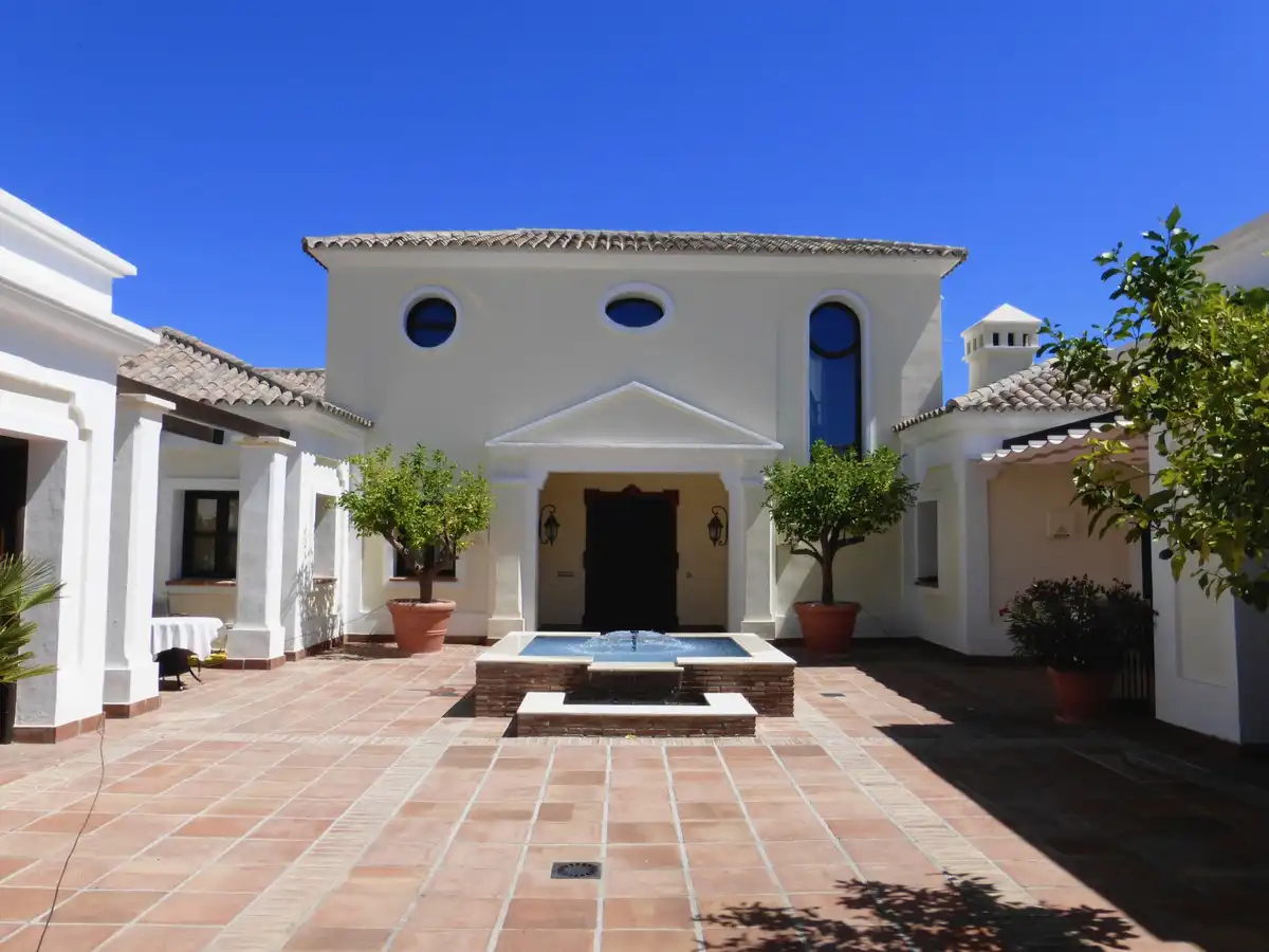 Casa con piscina en venta en Benahavís pueblo, imagen 42