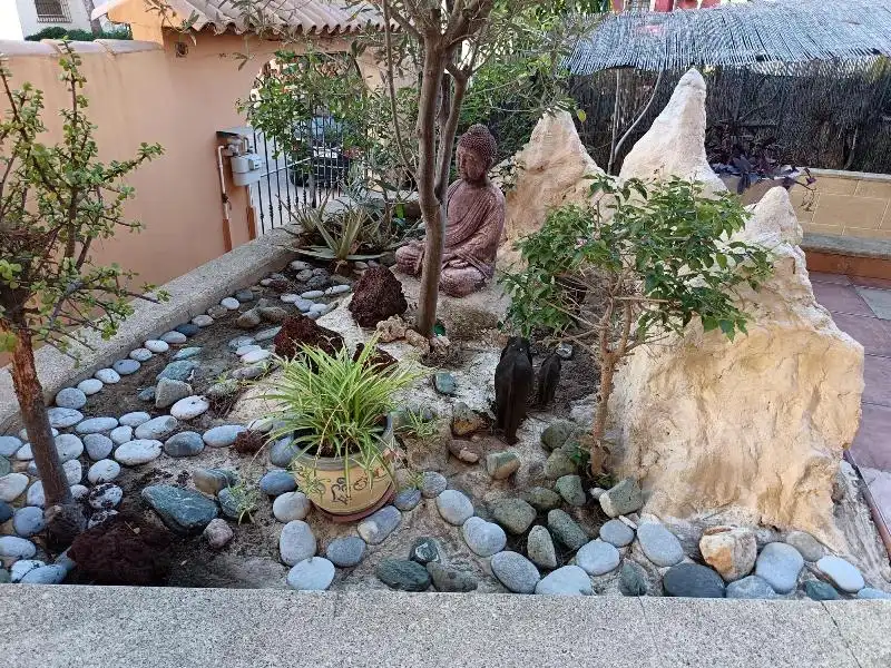 Jardín de Casa o chalet en venta en Torrevieja con Aire acondicionado, Calefacción y Jardín privado