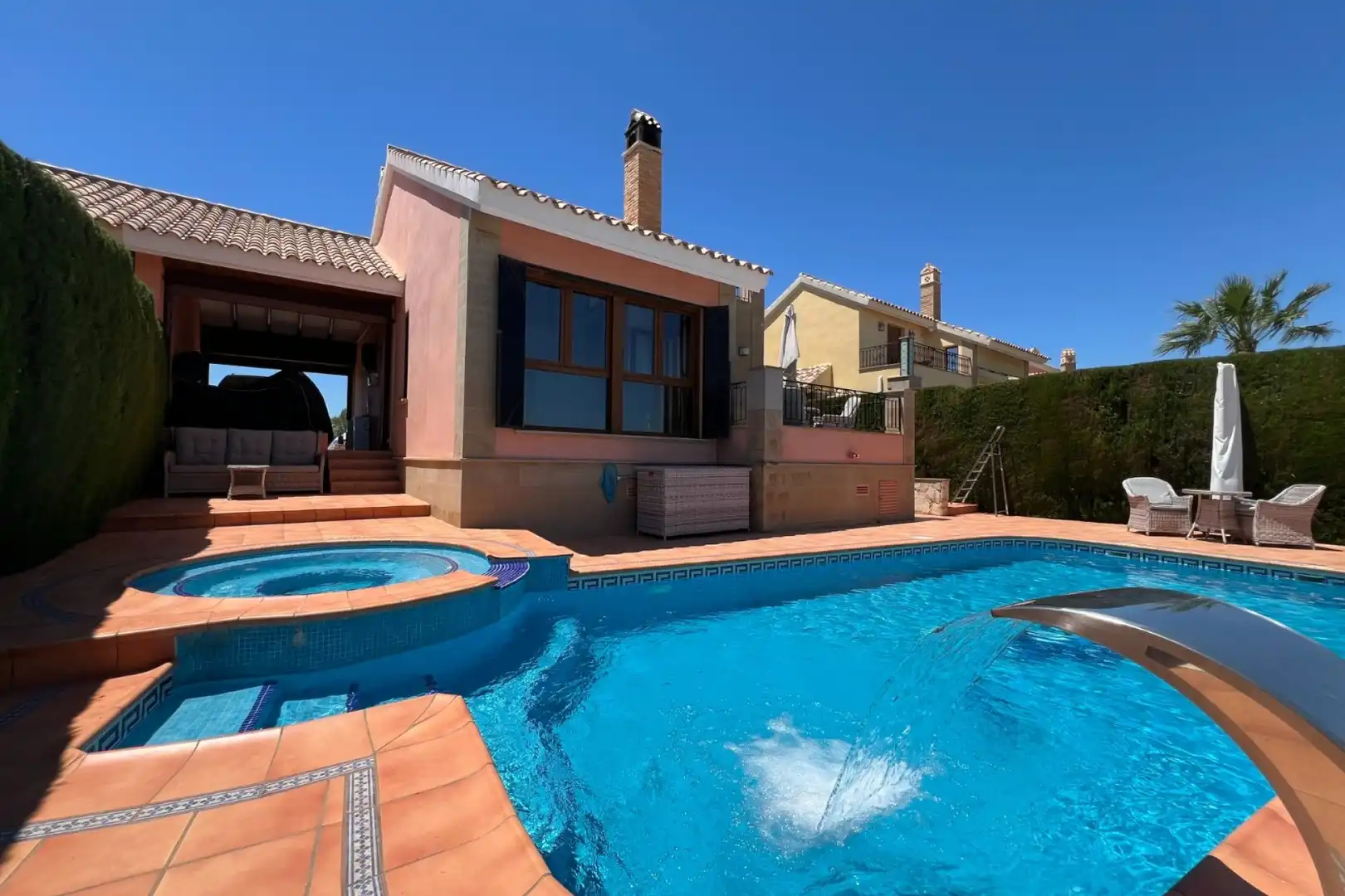 Piscina de Casa o chalet en venta en Algorfa con Aire acondicionado, Calefacción y Jardín privado
