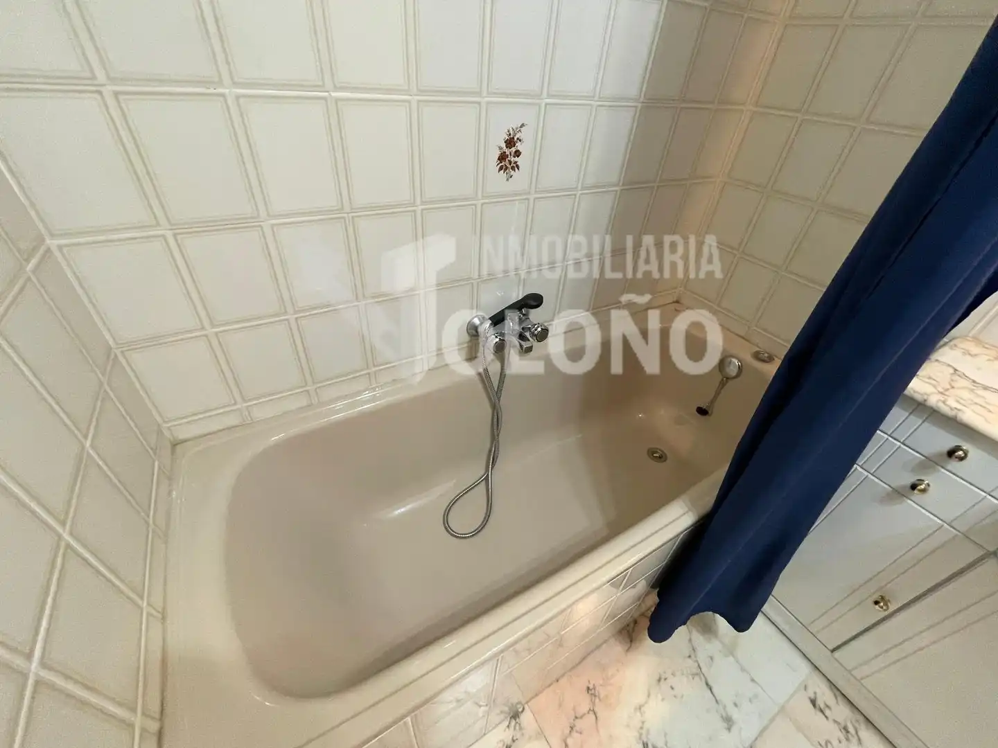 Appartamento con terrazza in vendita a Avenida Bretón de los Herreros 1C, imagen 16