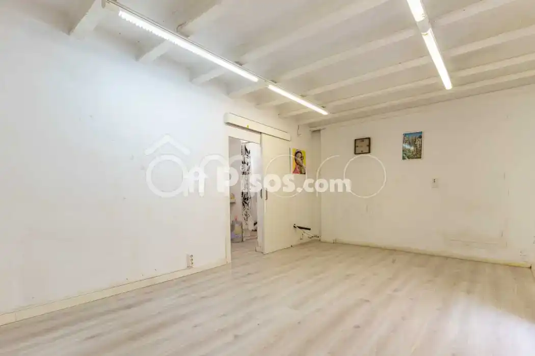 Commercial properties for rent in Centre