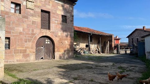 Foto 4 de Finca rústica en venda a Barrio Viérnoles, 43, Nueva Ciudad, Torrelavega