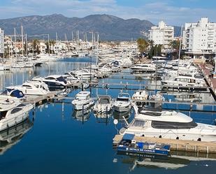 Vista exterior de Àtic en venda en Empuriabrava amb Aire condicionat, Calefacció i Terrassa