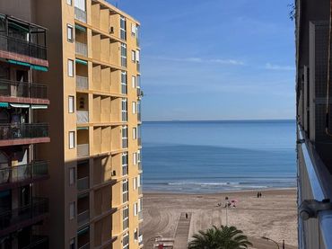 Apartament amb ascensor en venda a calle Cabanyal
