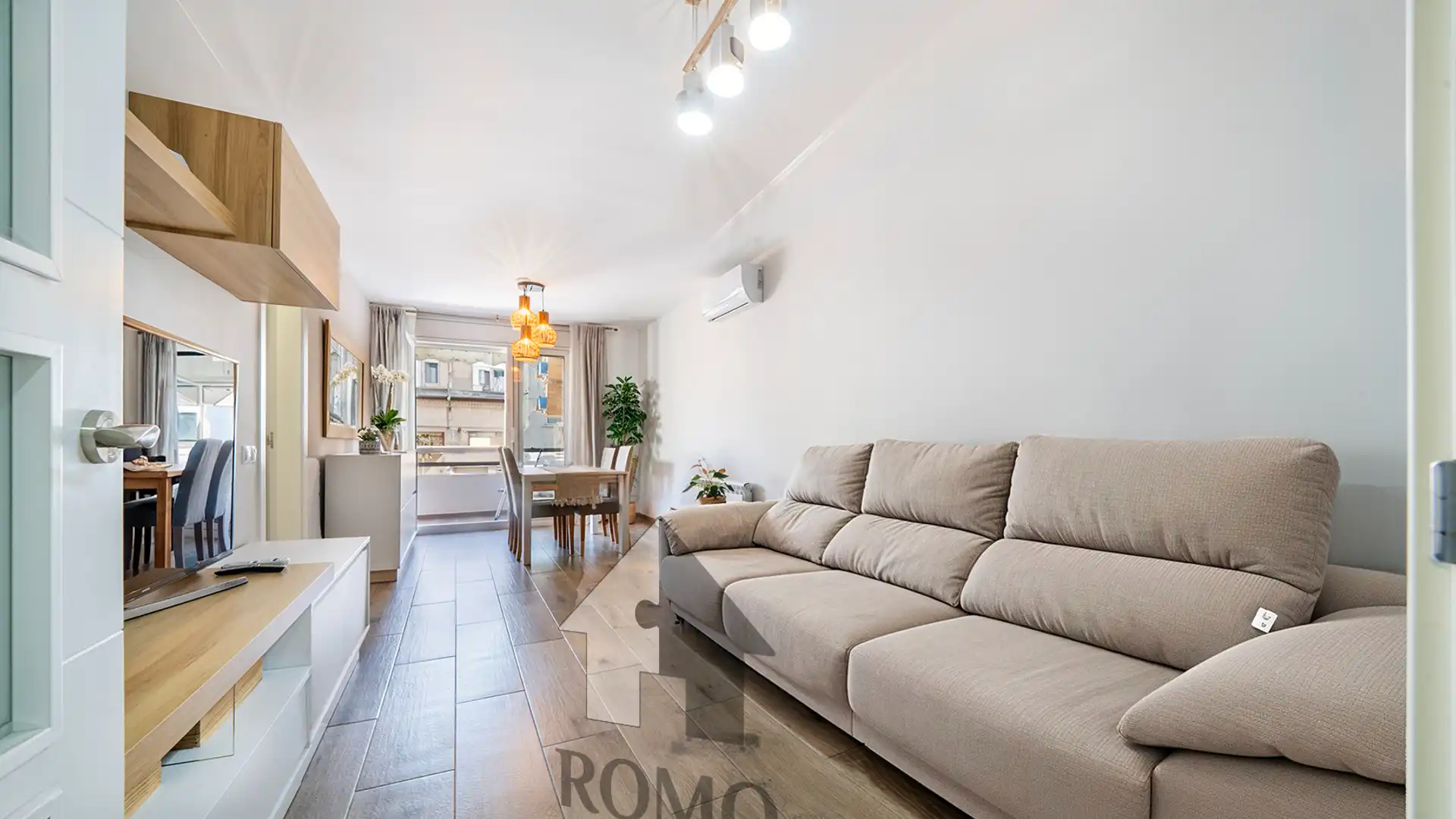 Living room of Flat for sale in Santa Perpètua de Mogoda  with Heating and Balcony