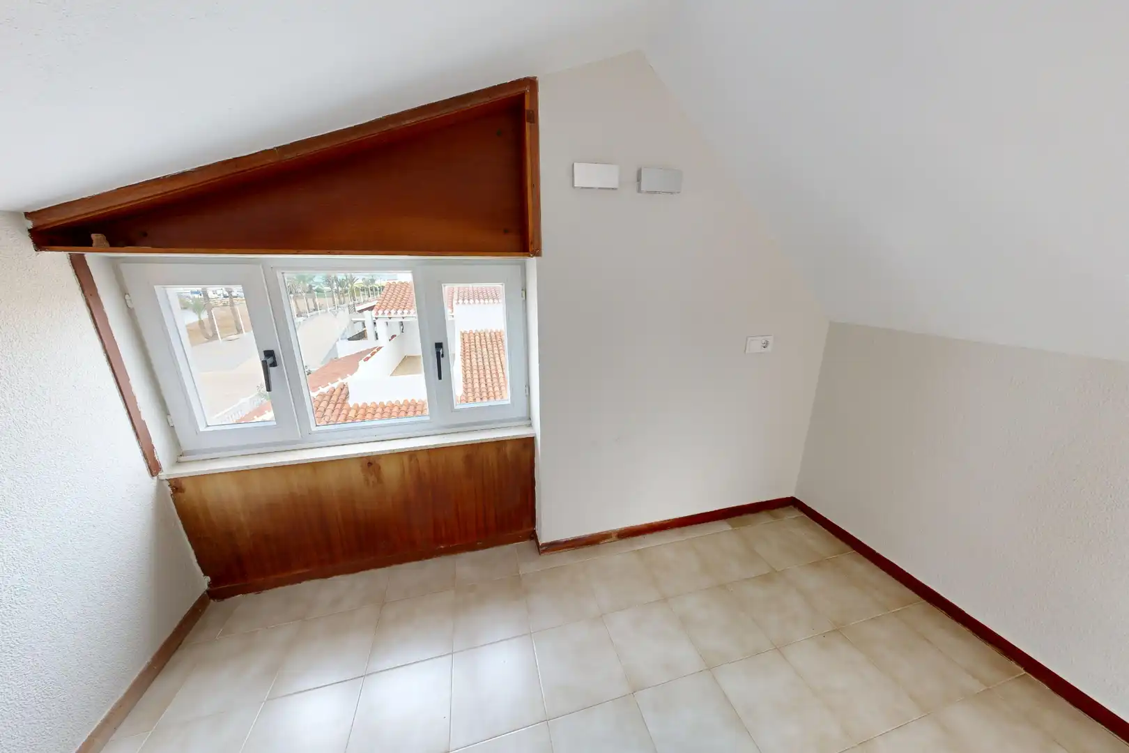 Habitación de Casa o chalet de alquiler en Cartagena con Calefacción, Jardín privado y Parquet