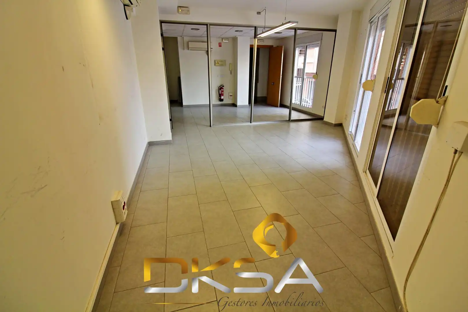 Local comercial de lloguer a AUSIAS MARC, imagen 4