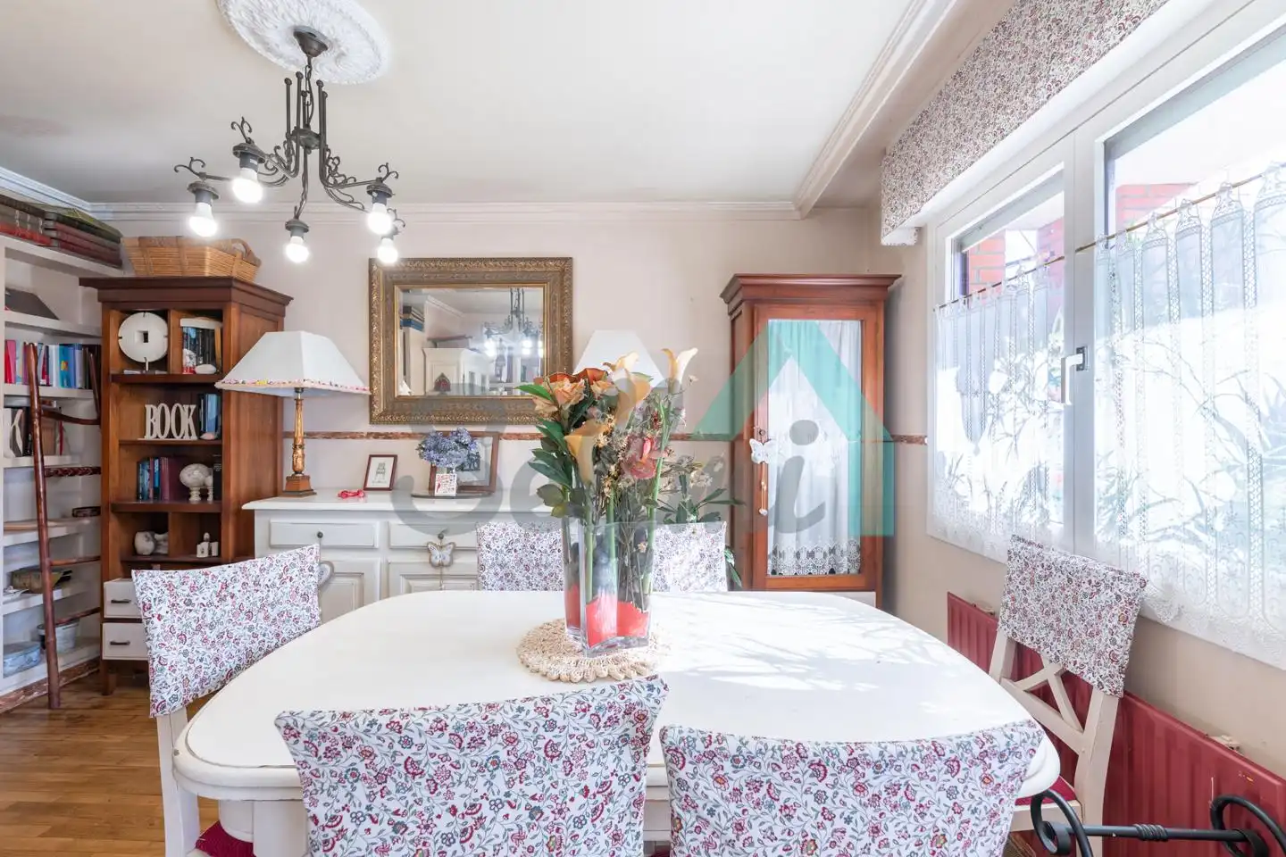 Esszimmer von Wohnung zur untervermieten in Siero mit Heizung, Privatgarten und Parkett