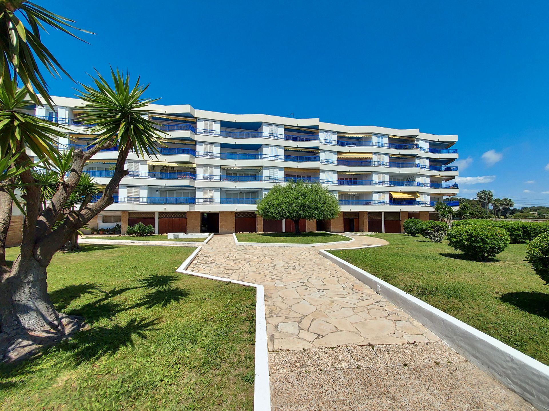 Vista exterior de Apartament en venda en El Vendrell amb Aire condicionat, Calefacció i Terrassa