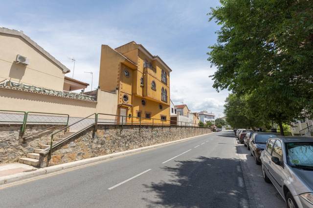Casa-chalet en Venta en Calle san fermín en San Francisco Javier