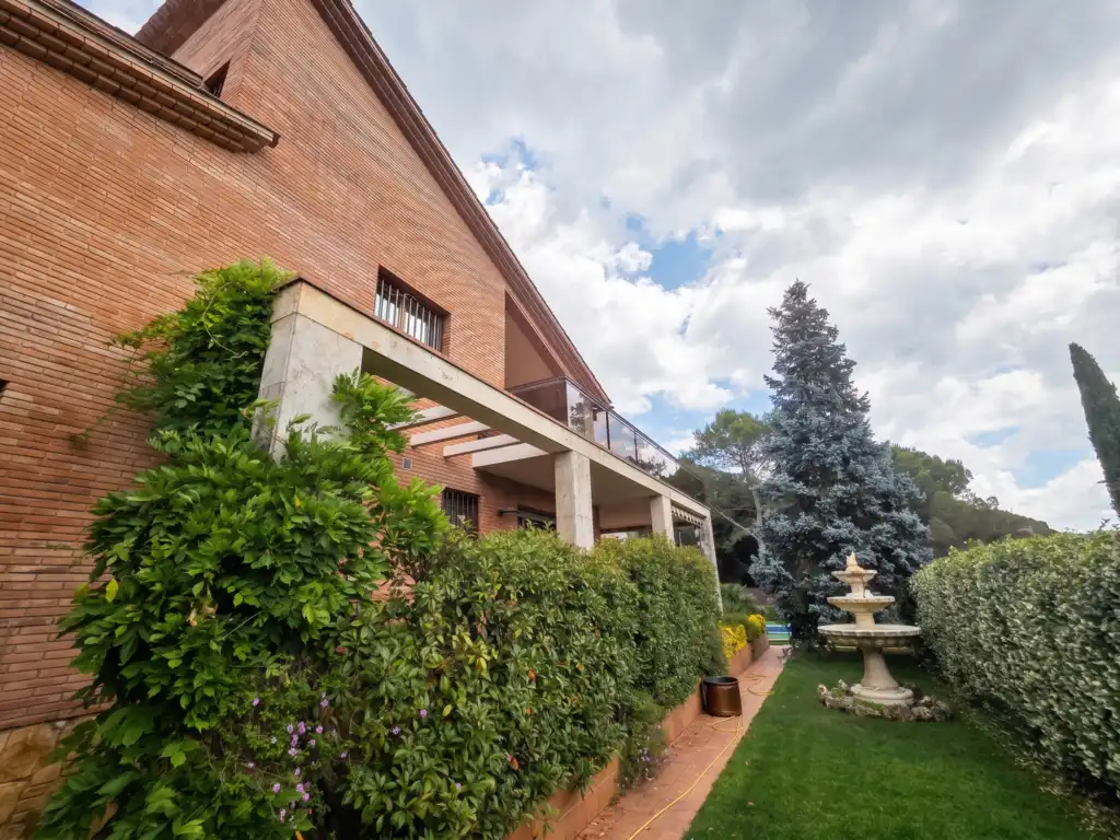 Garden of Detached homes for sale in Santa Maria de Palautordera  with Air Conditioner, Heating and Private garden