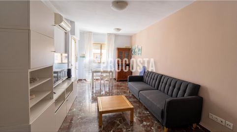 Foto 3 de Piso en venta en Avenida Juan Carlos I, Almuñecar Centro, Almuñécar