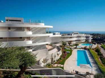 Apartment with pool to rent in La Quinta