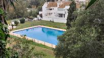 Piscina de Pis de lloguer en Mijas amb Terrassa i Moblat