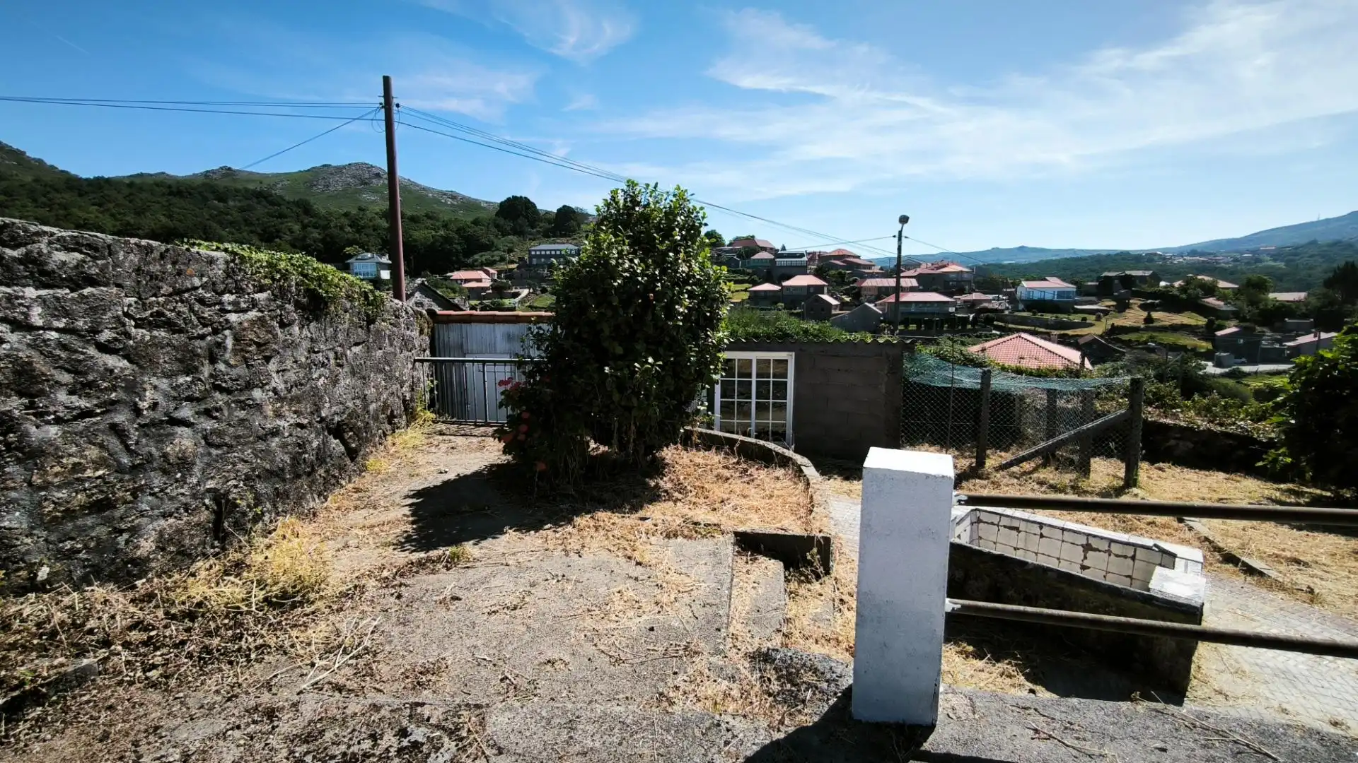 Casa o chalet en venta en A Lama   con Calefacción, Trastero y Balcón