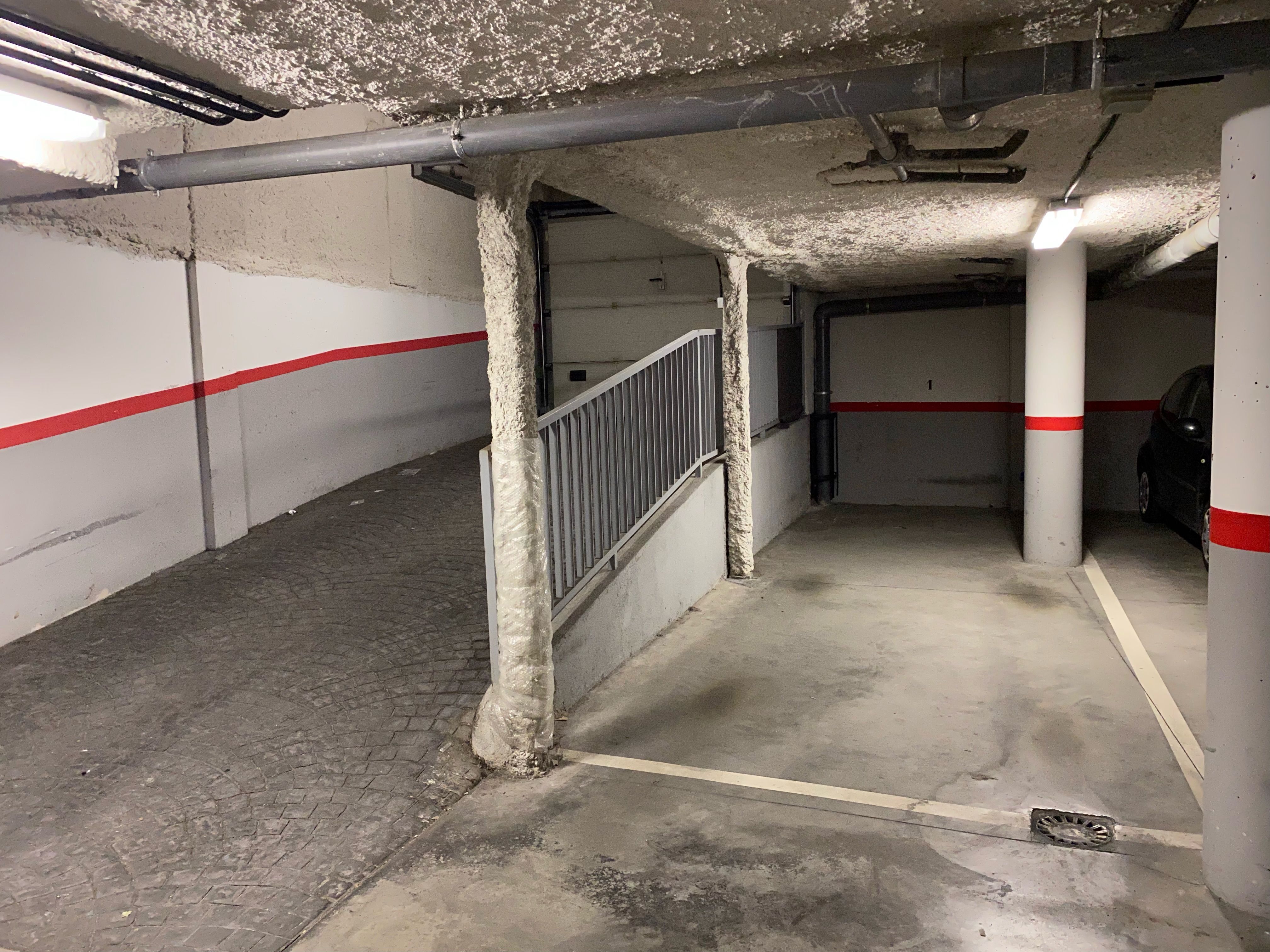 Parking of Garage for sale in  Madrid Capital