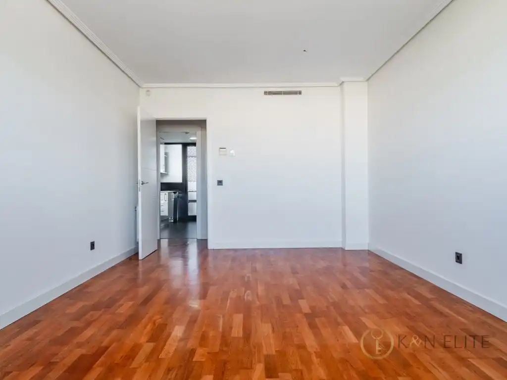 Flat with pool to rent in Calle Cesar Cort Boti, imagen 23