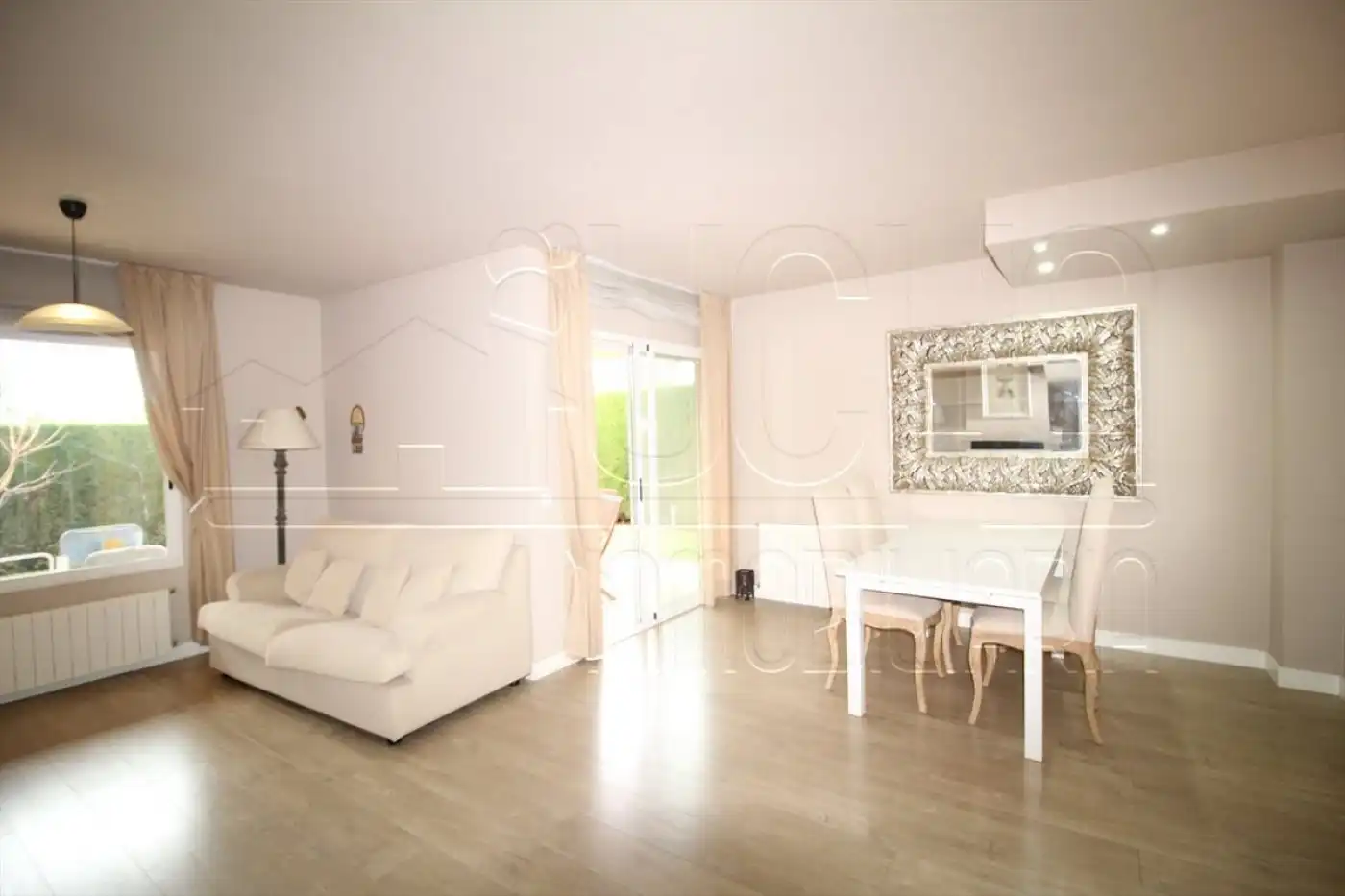 Maison jumelée avec terrasse à louer à Mas Camarena, imagen 5