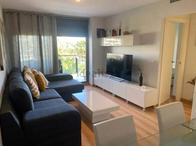 Piso en Alquiler en PAU 5