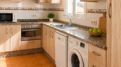 Foto 3 de Apartament en venda a Calle Troncón, 20, Puerto Deportivo, Fuengirola