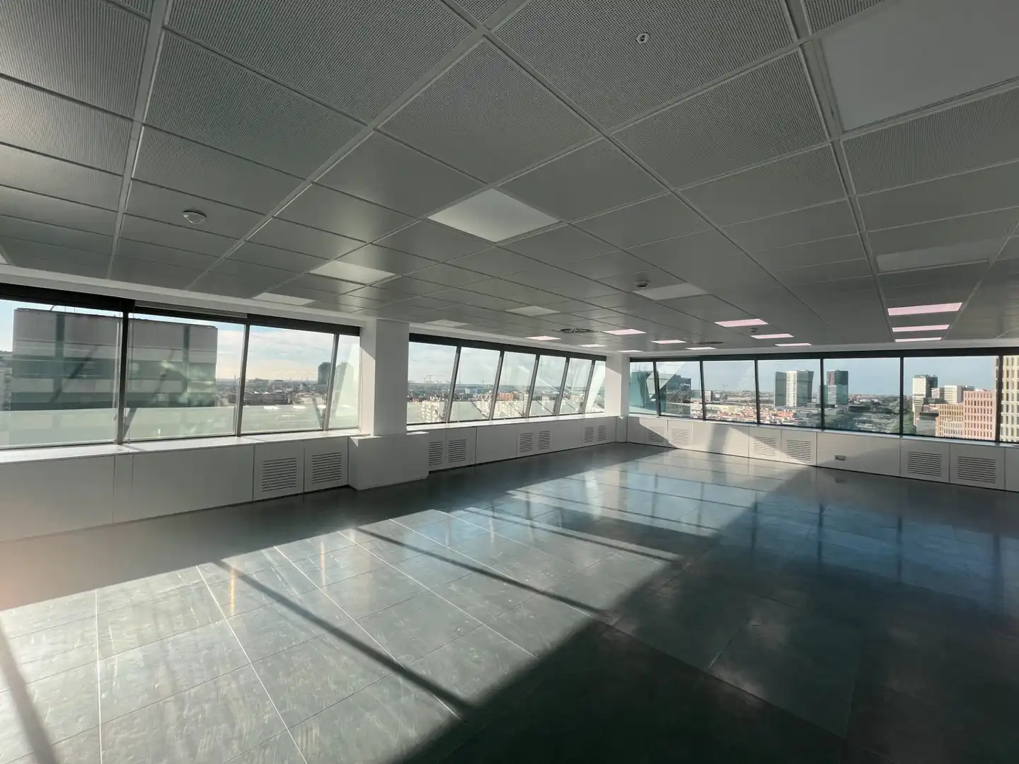 Oficina de alquiler en Barcelona con Aire acondicionado y Calefacción