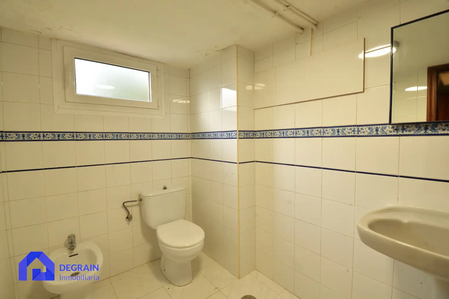 Baño de Casa o chalet en venta en Noreña con Calefacción, Jardín privado y Terraza