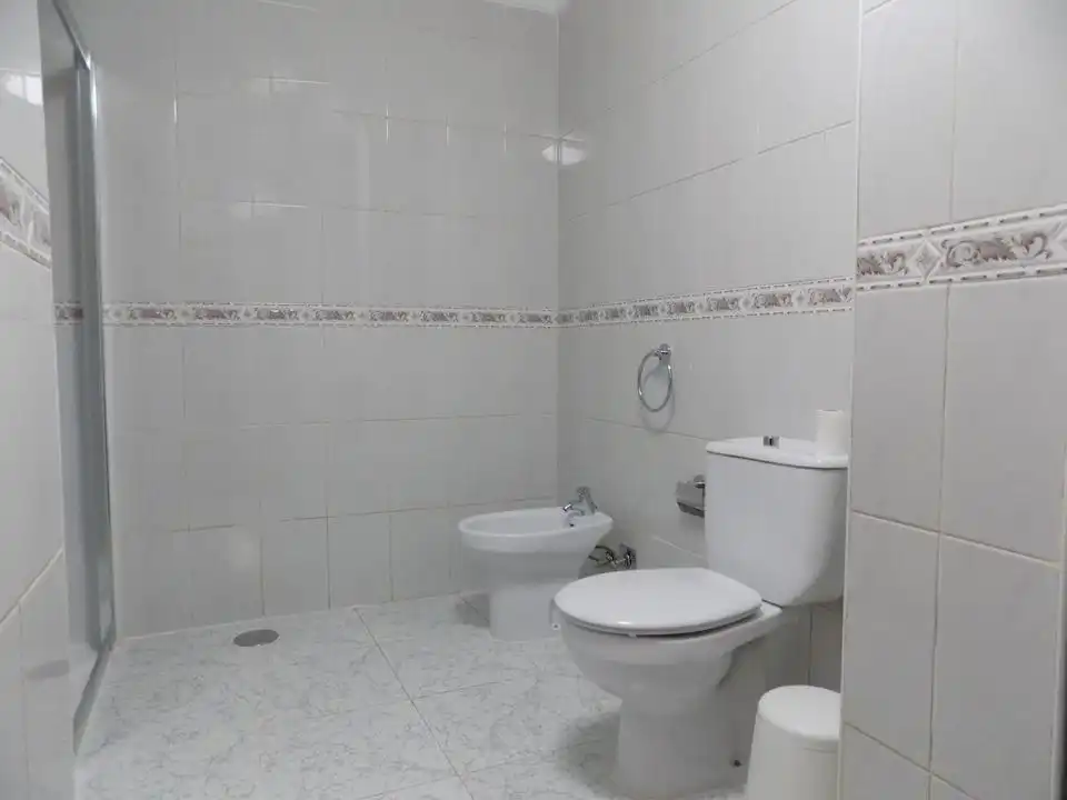 Baño de Piso en venta en Arrecife con Terraza