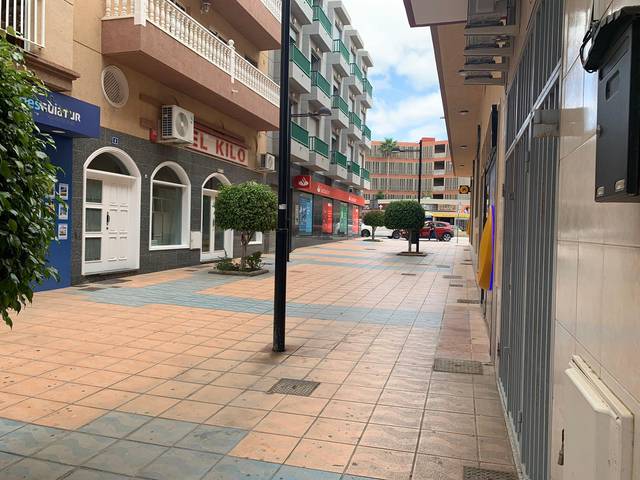 Local comercial en Venta en la arena 6 en Las Galletas