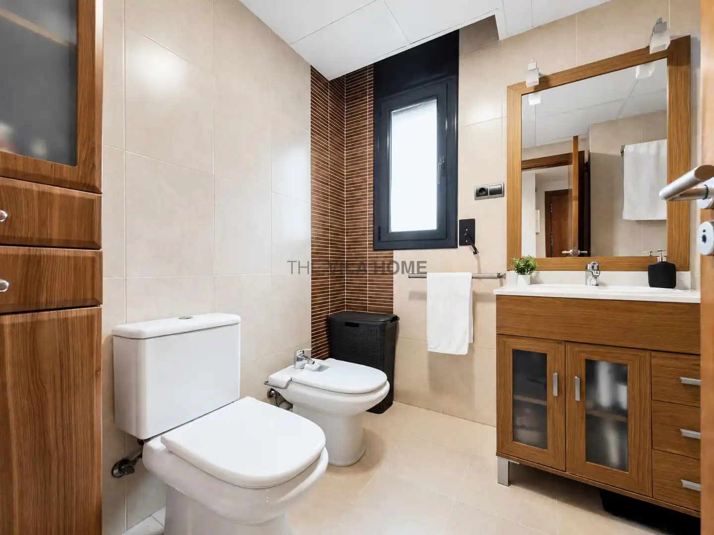 Baño de Piso en venta en Vilanova i la Geltrú con Aire acondicionado, Calefacción y Piscina comunitaria
