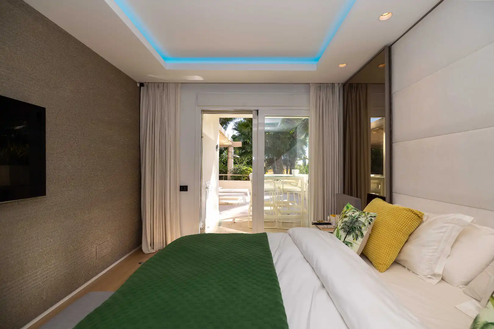 Piso con piscina en venta en Río Real - Los Monteros, imagen 35