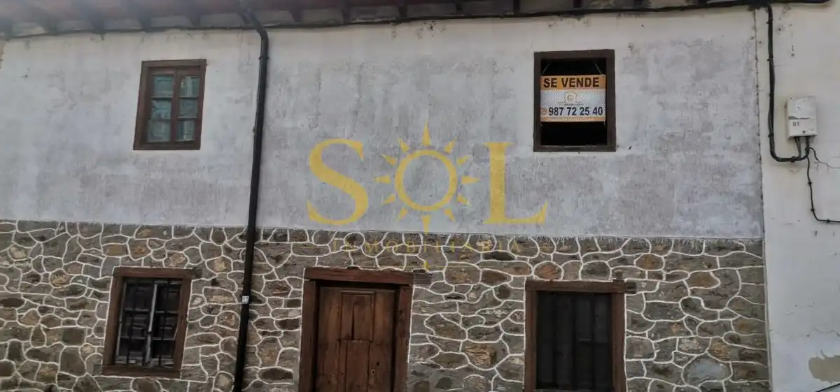 Exterior view of Houses for sale in Matallana de Torío