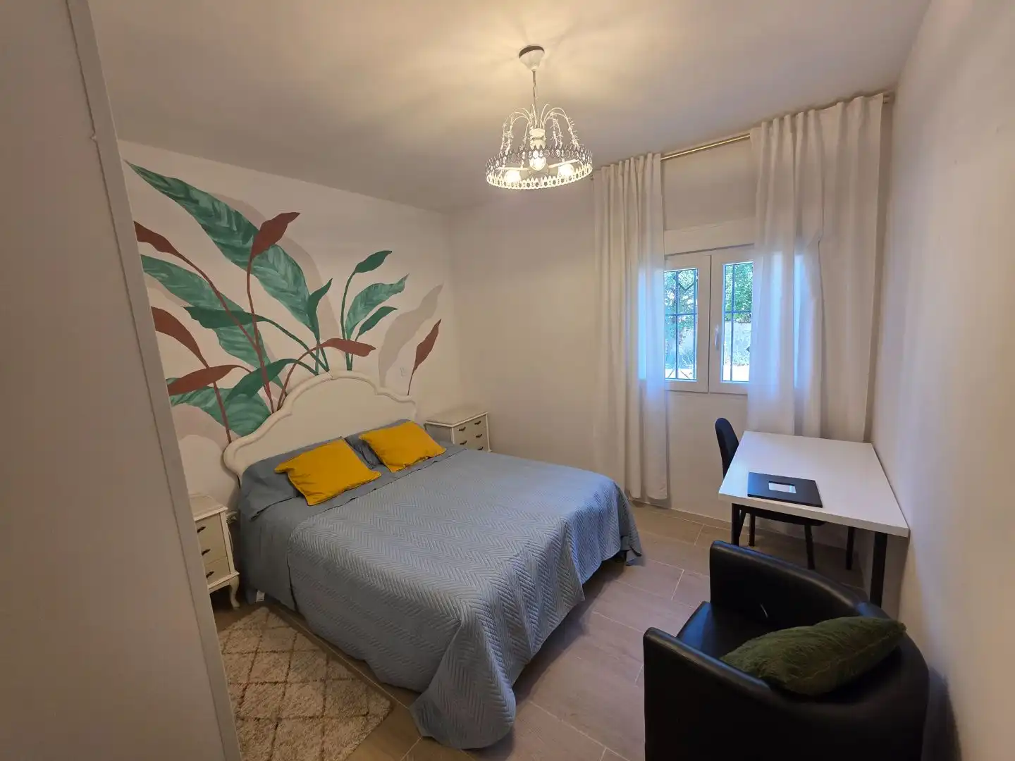 Schlafzimmer von Wohnung zur Miete in Nuevo Baztán mit Klimaanlage, Terrasse und Möbliert