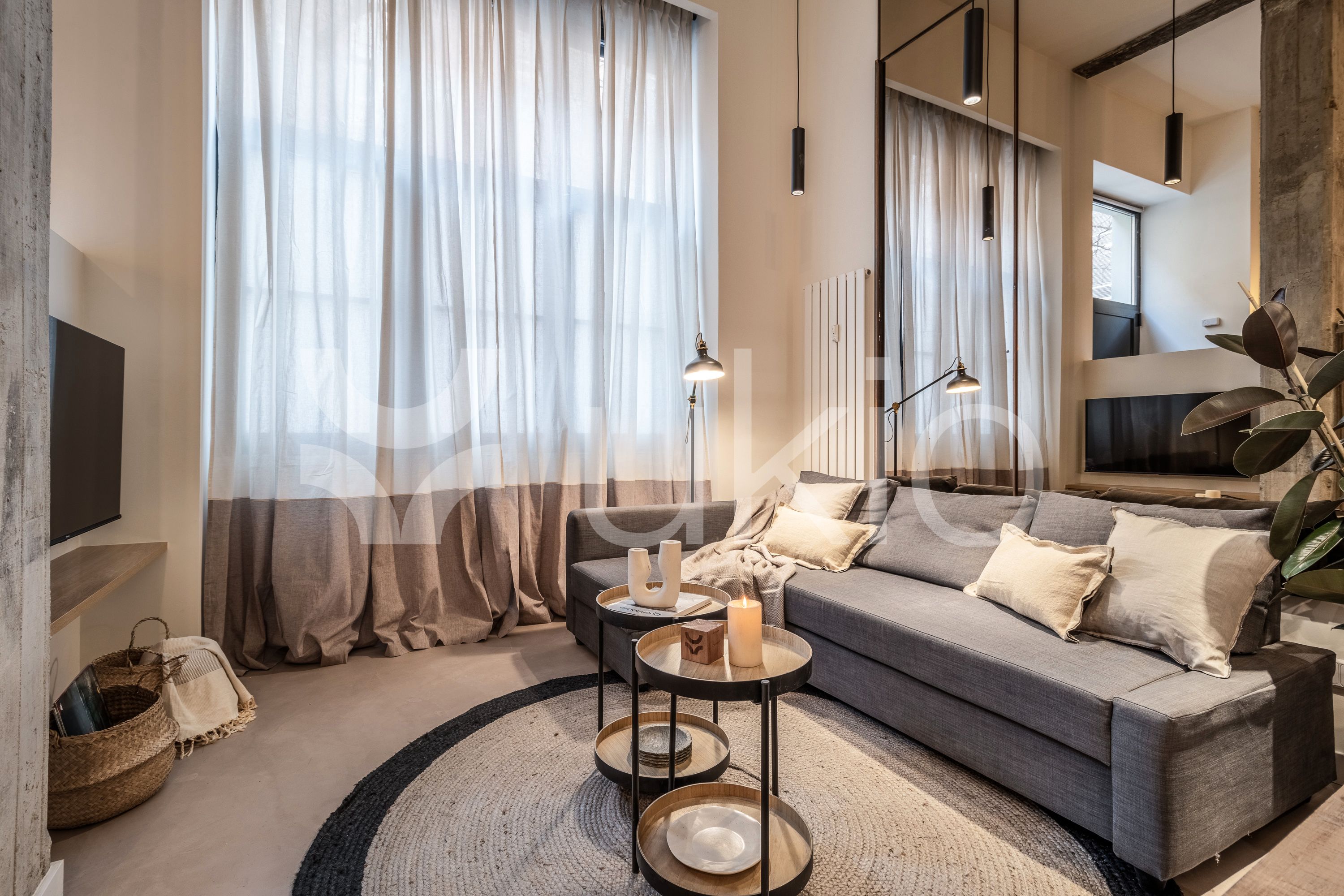 Apartamento de alquiler en Calle del General Oráa, Lista