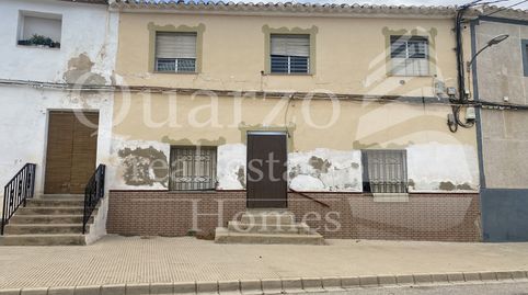 En venta estupenda cada adosada en Tobarra