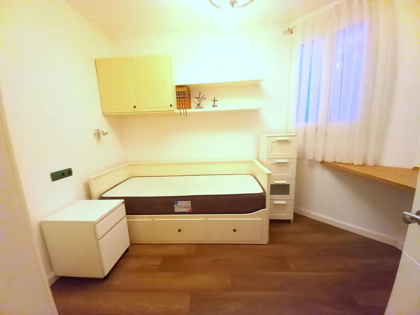 Schlafzimmer von Wohnung zur Miete in Barcelona mit Klimaanlage, Heizung und Parkett