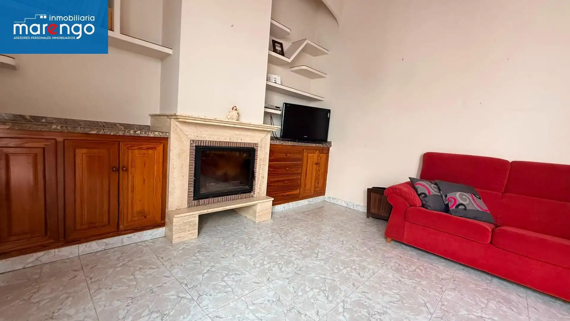 Sala d'estar de Casa o xalet en venda en Almazora / Almassora amb Aire condicionat, Terrassa i Traster