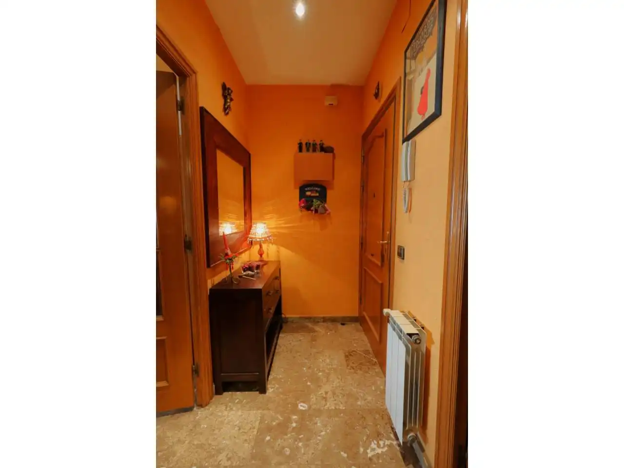 Maisonette zum Verkauf in L'Hospitalet de Llobregat mit Klimaanlage, Heizung und Terrasse
