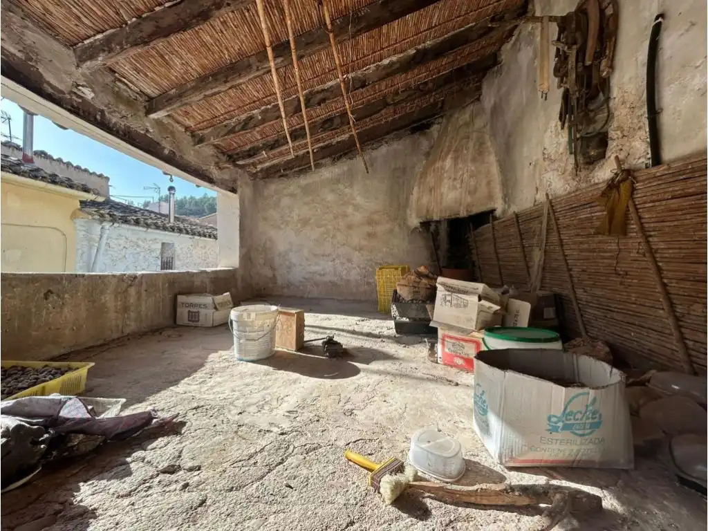 Houses for sale in Gaibiel  with Private garden and Balcony
