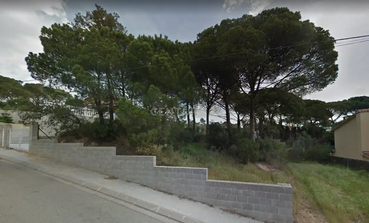 Residential land for sale in Calle Canigó 7, imagen 9