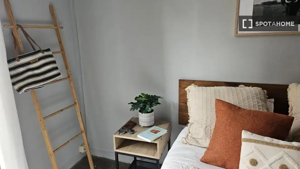 Room in L'Antiga Esquerra de l'Eixample