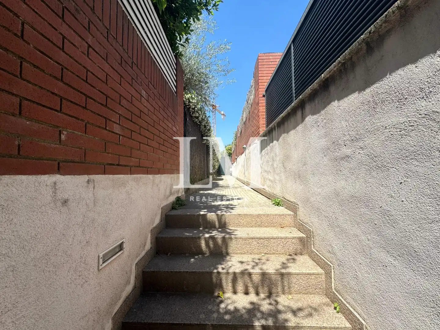 Vista exterior de Casa o chalet de alquiler en Rubí con Aire acondicionado, Calefacción y Jardín privado