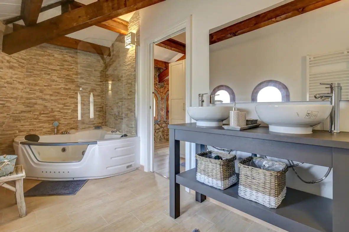 Badezimmer von Country house zum Verkauf in Llinars del Vallès mit Klimaanlage, Heizung und Abstellraum