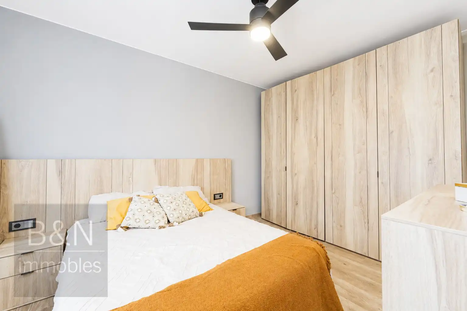 Habitación de Piso en venta en Terrassa con Aire acondicionado y Balcón