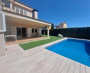 Piscina de Casa o xalet en venda en Benicasim / Benicàssim amb Terrassa i Piscina